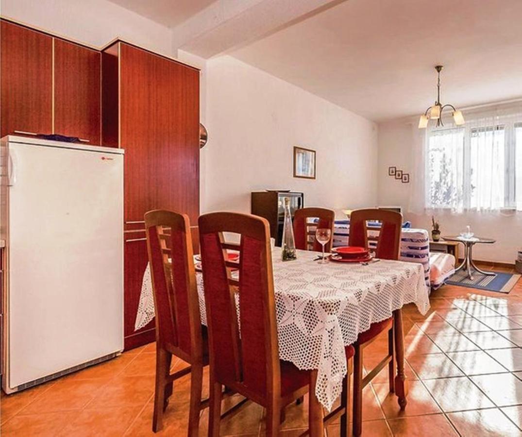 Cecillia Mare Apartments Rovinj Exterior photo