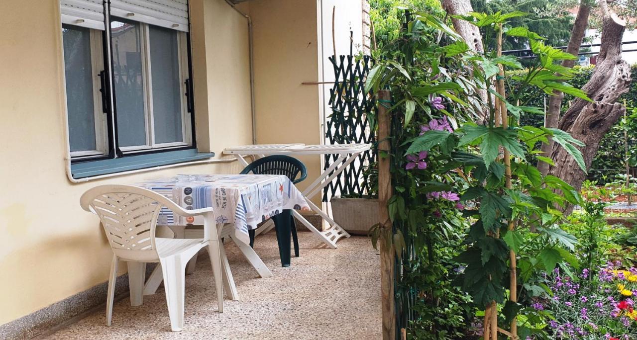 Cecillia Mare Apartments Rovinj Exterior photo