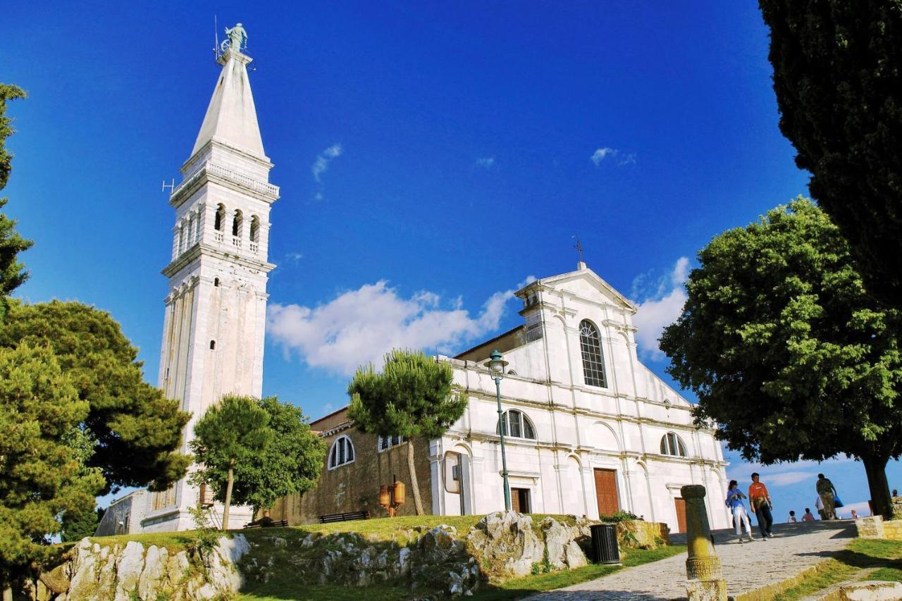 Cecillia Mare Apartments Rovinj Exterior photo