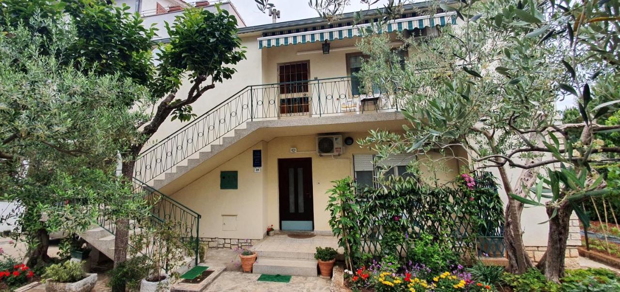 Cecillia Mare Apartments Rovinj Exterior photo