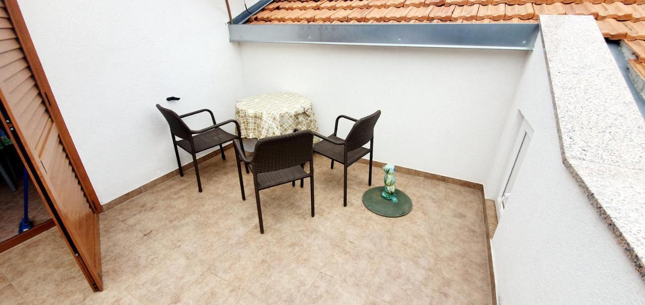Cecillia Mare Apartments Rovinj Exterior photo